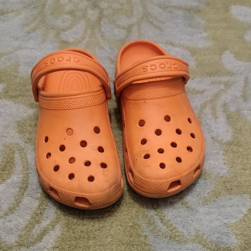 CROCS Kids Orange Classic Clog with Heel Strap